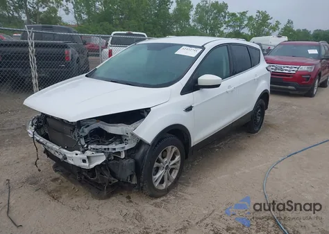 2017 Ford Escape Se из США, поврежденный, VIN 1FMCU0GD4HUD13076